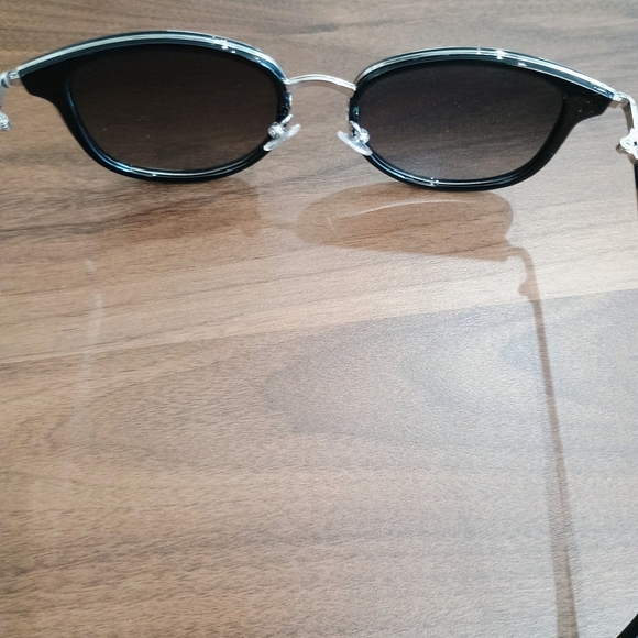 Fossil Black and Silver Women's Glasses - Picture 3 of 4